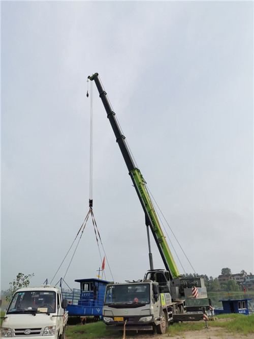 青羊区桥梁建设吊装案例